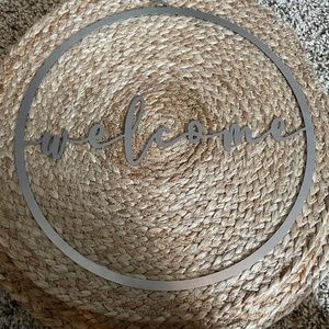 New! Minimalist metal welcome signs